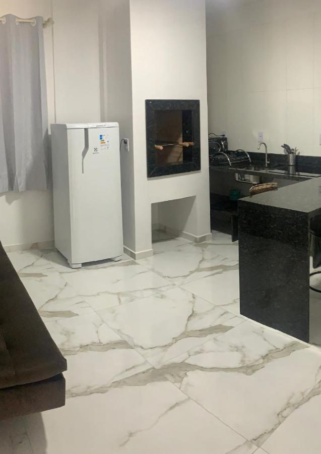 NINO'S RESIDENCE - 150M DA PRAIA DE MARISCAL BOMBINHAS (Brasil) - de R$  1340